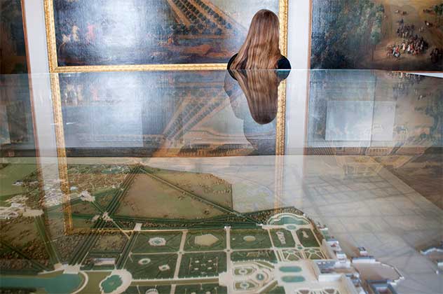 Versailles